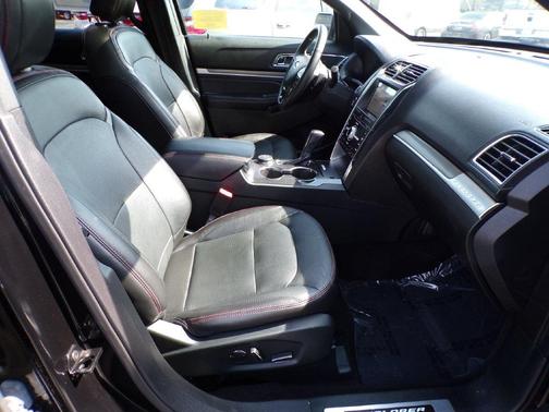 Shadow Black 2018 Ford Explorer Sport
