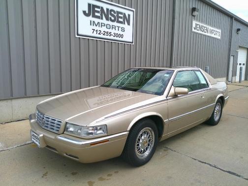 1995 Cadillac Eldorado Base