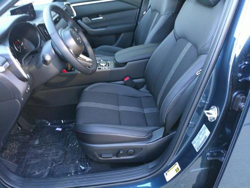 2025 Mazda CX-50 Hybrid Preferred Package