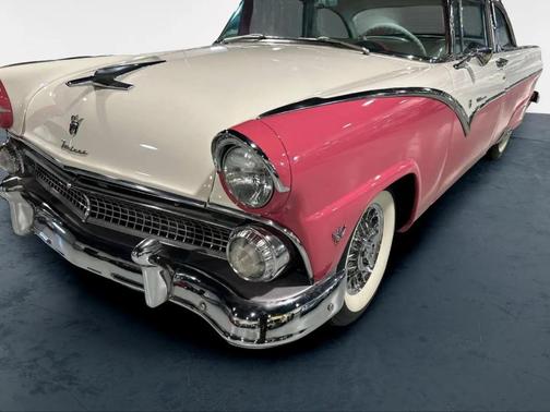 1955 Ford Fairlane