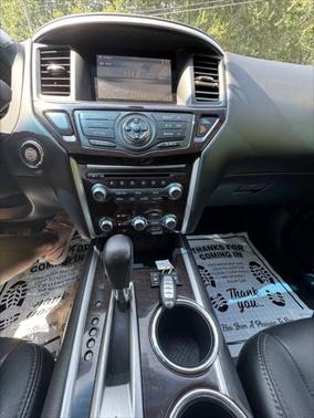2013 Nissan Pathfinder SL