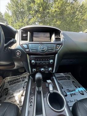 2013 Nissan Pathfinder SL