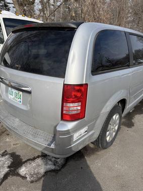 2008 Chrysler Town & Country LX