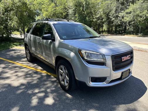 2015 GMC Acadia SLE-2