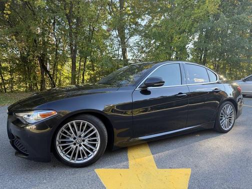2017 Alfa Romeo Giulia Ti