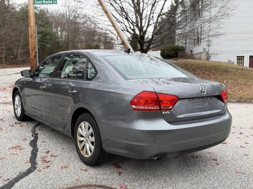 2015 Volkswagen Passat 1.8T S