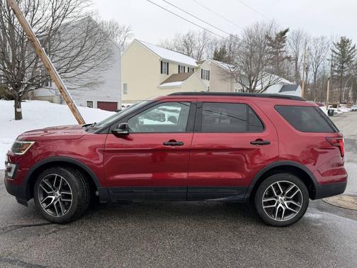 2016 Ford Explorer Sport