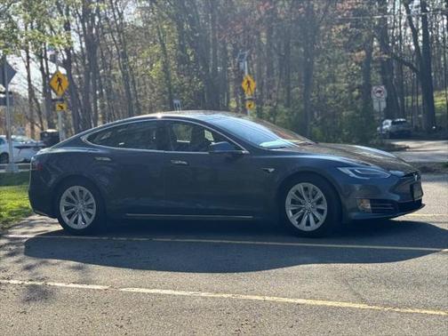 2017 Tesla Model S 75D