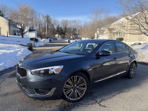 2014 Kia Cadenza Limited