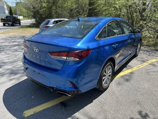 2018 Hyundai SONATA SE