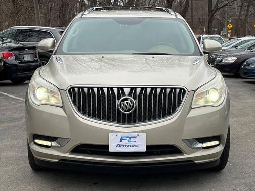 Gold 2014 Buick Enclave Leather
