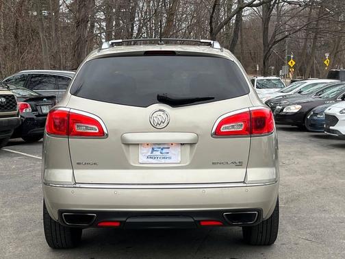 Gold 2014 Buick Enclave Leather
