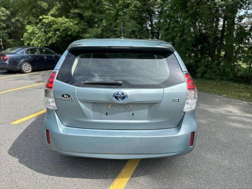2015 Toyota Prius v Two