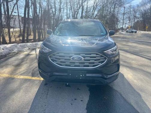 2020 Ford Edge SE