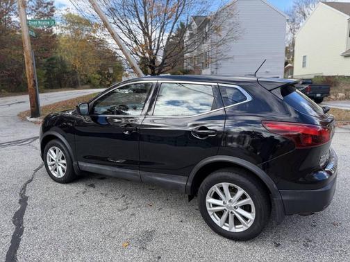 2018 Nissan Rogue Sport S