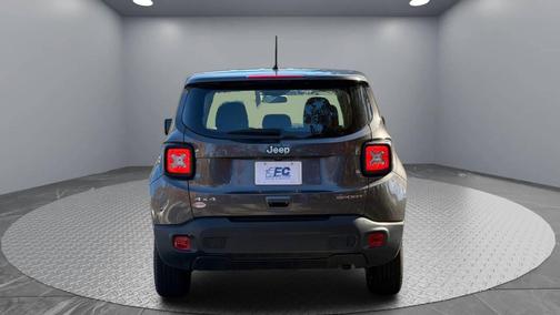 Granite Crystal Metallic Clearcoat 2019 Jeep Renegade Sport