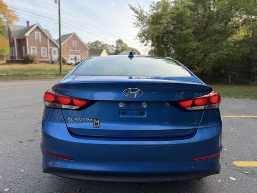 2018 Hyundai ELANTRA Limited