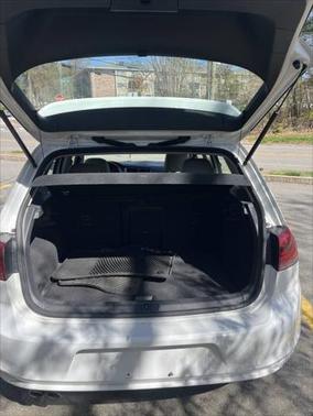 2015 Volkswagen Golf Auto TSI SE