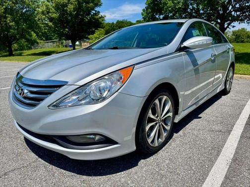 2014 Hyundai SONATA SE