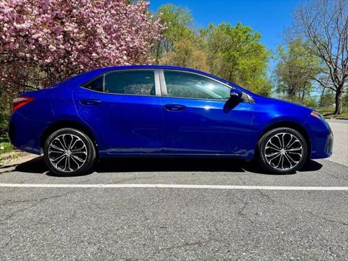 2016 Toyota Corolla S Plus