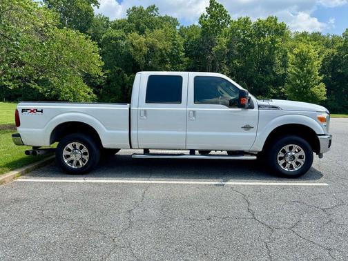 2011 Ford F-250 Lariat