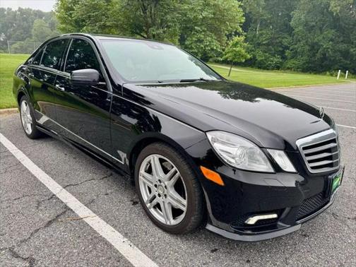 2010 Mercedes-Benz E-Class E 550 4MATIC Sedan 4D