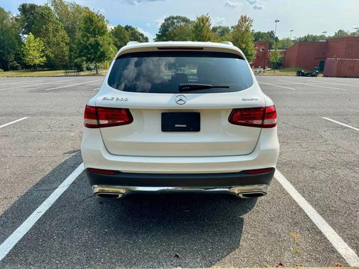2017 Mercedes-Benz GLC 300 4MATIC