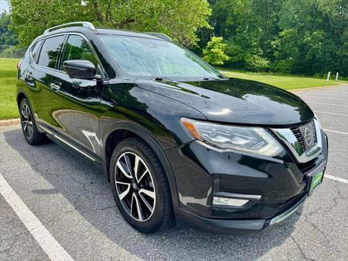 2017 Nissan Rogue SL