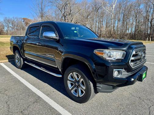 2016 Toyota Tacoma Limited