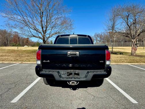 2016 Toyota Tacoma Limited