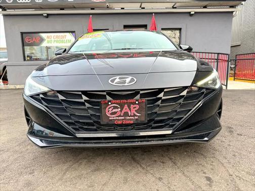 2022 Hyundai ELANTRA SEL