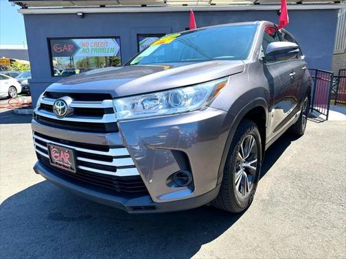 2019 Toyota Highlander LE Plus