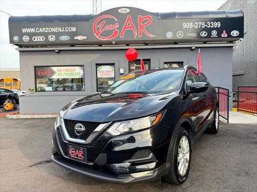 2022 Nissan Rogue Sport SV