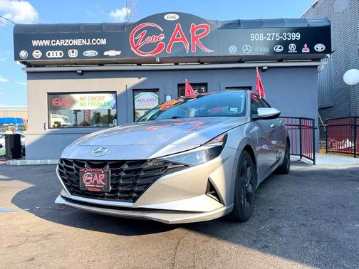 2021 Hyundai ELANTRA SEL