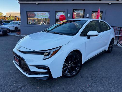 2023 Toyota Corolla SE