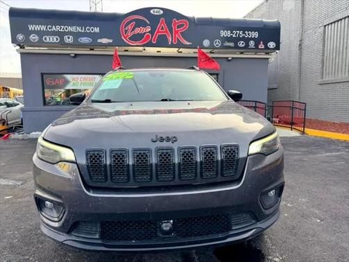 2023 Jeep Cherokee Latitude Lux