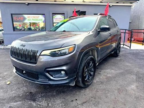 2023 Jeep Cherokee Latitude Lux