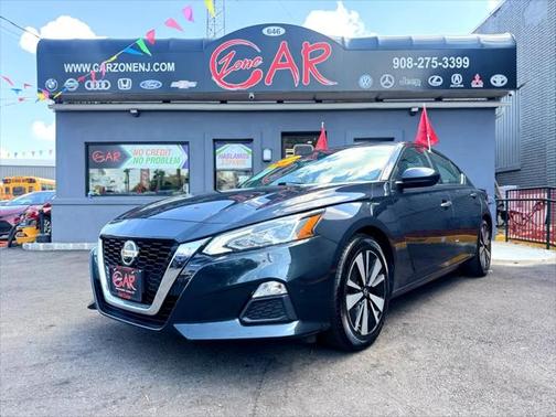 2022 Nissan Altima 2.5 SV