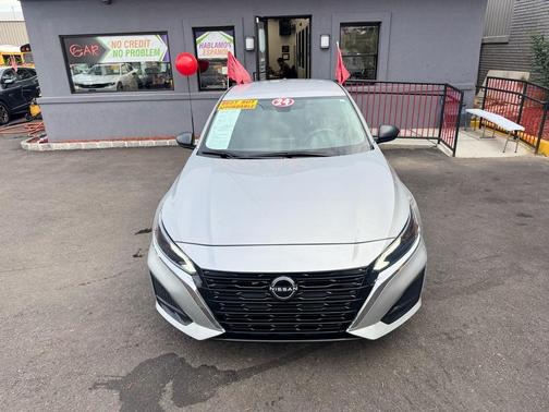 2024 Nissan Altima 2.5 SV