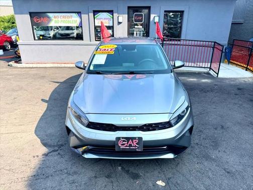 2023 Kia Forte LXS