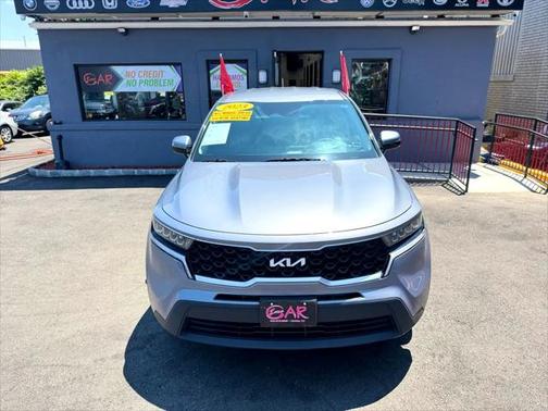 2023 Kia Sorento LX