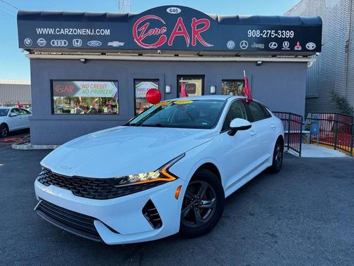 2023 Kia K5 LXS
