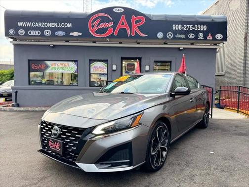 2023 Nissan Altima SR FWD