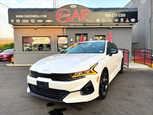 2022 Kia K5 GT-Line