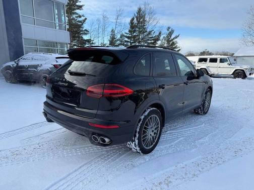 2016 Porsche Cayenne Cayenne S E-Hybrid