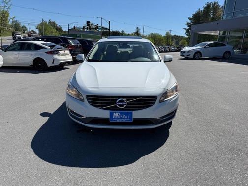 Ice White 2015 Volvo S60 T5 Premier