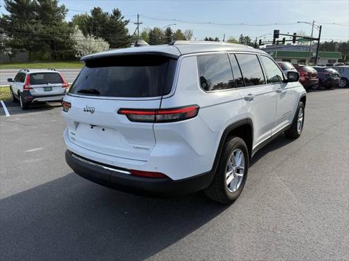 2023 Jeep Grand Cherokee L Laredo