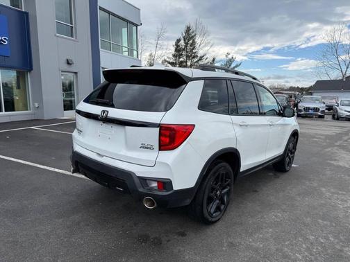 2022 Honda Passport AWD Elite