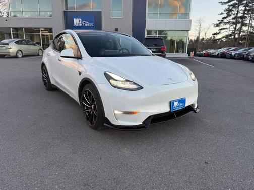 2022 Tesla Model Y Performance Dual Motor All-Wheel Drive