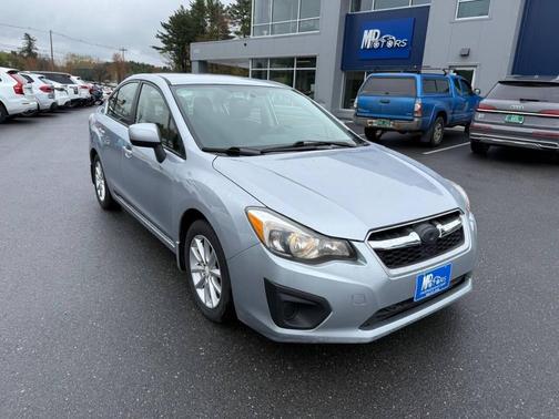 Ice Silver Metallic 2013 Subaru Impreza 2.0i Premium